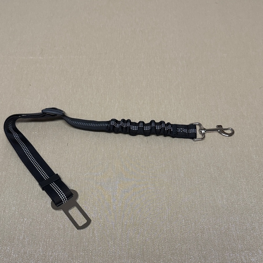 Dog seatbelt car - Picture 1 of 2